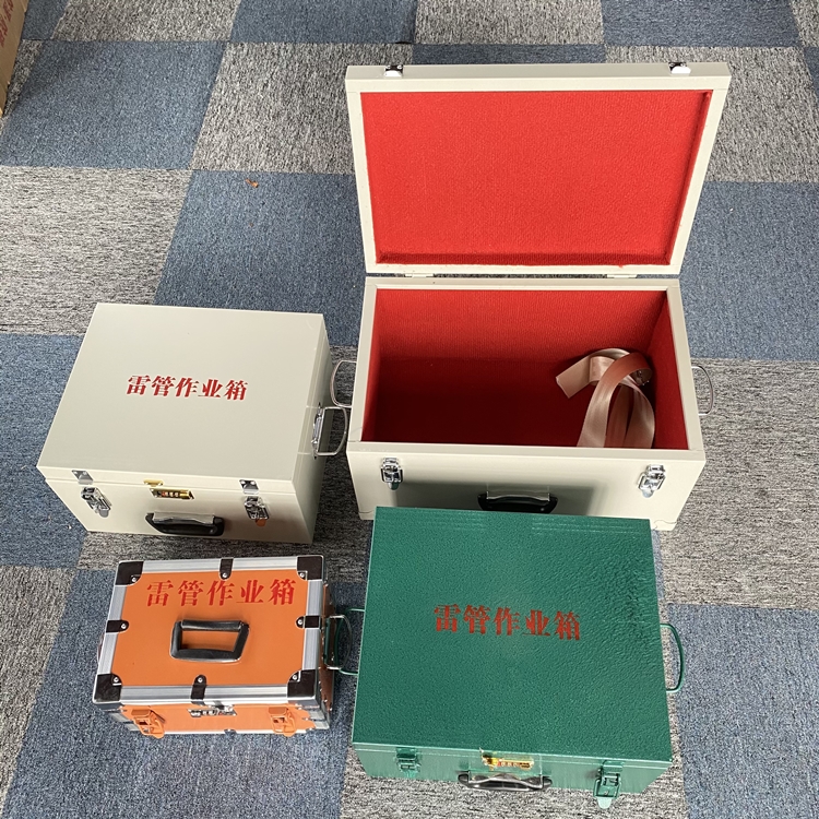 博望爆破工程作业箱如何选择？玻璃钢与传统材质的全面对比